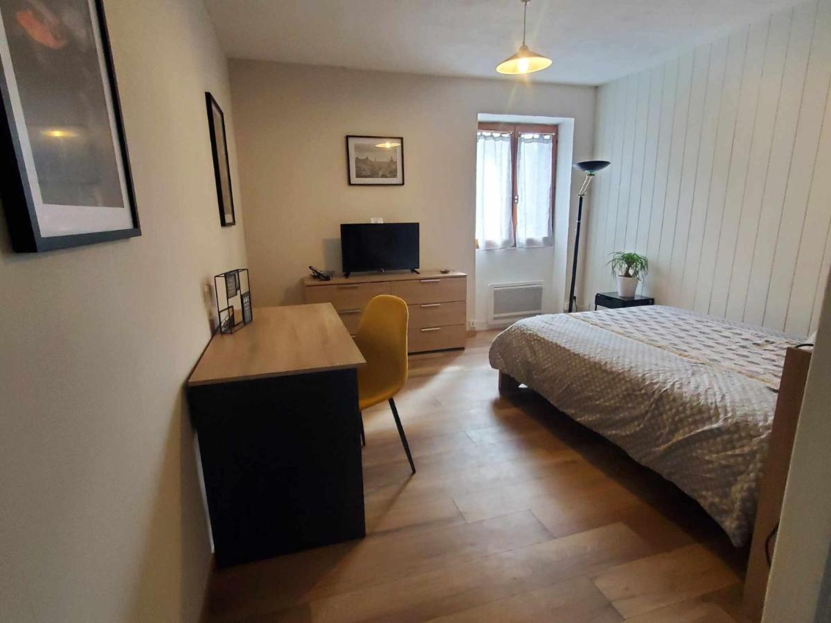 Bleu Equipe Avec Wifi Apartment *